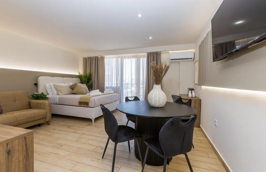 Raise Thiseio Stylish Living-1